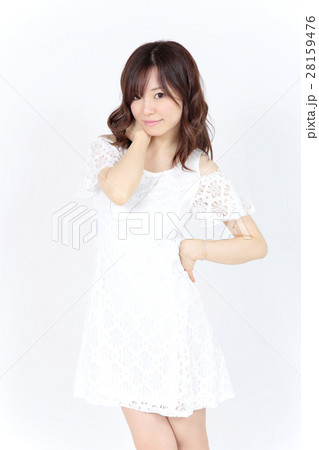 若い女性　ファッション ポートレート 28159476