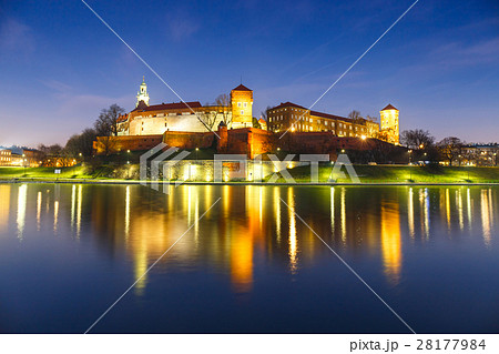 Wawel Castle in the evening in Krakow  28177984