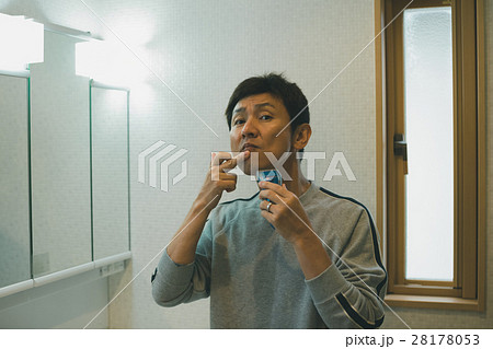 middle-aged and older person 28178053