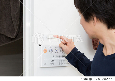 IoTライフスタイルイメージ　注文ボタン 28178277
