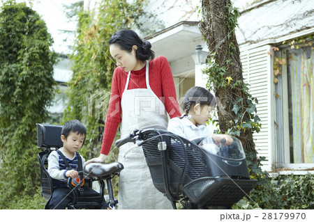 ベビーシッター 自転車 ベビーシッター 自転車 28179970