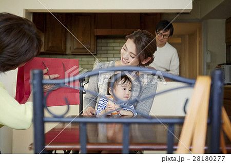 姑の訪問 28180277