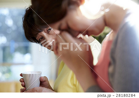 嫁姑問題 28180284