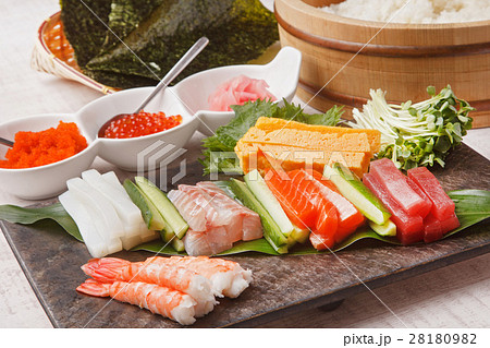 手巻き寿司 28180982