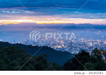 Cityscape view from top of the Penang hill 28183263