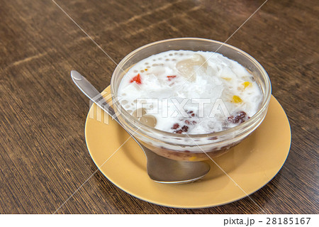 Thailand dessert, bubur cha cha, momochacha 28185167
