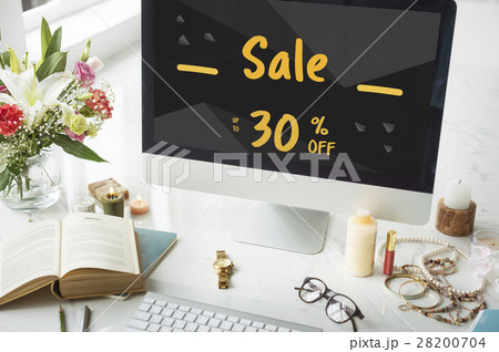 Discount Promotion Clearance Commercial Deal Concept 28200704