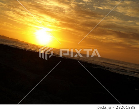 南アフリカ アフリカ大陸最南端のアガラス岬 日の出 28201838