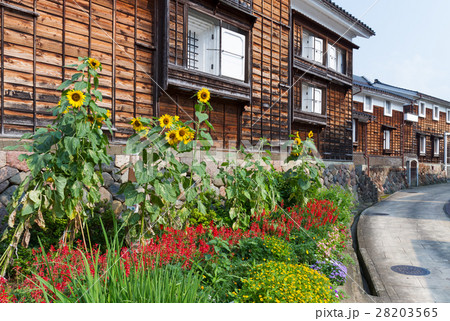 富山_南砺市城端の風景 28203565