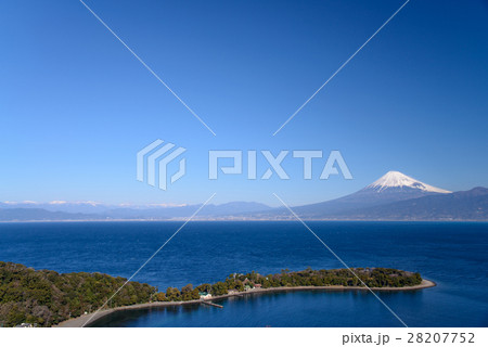 大瀬崎（おせざき）から海越しの富士山 28207752