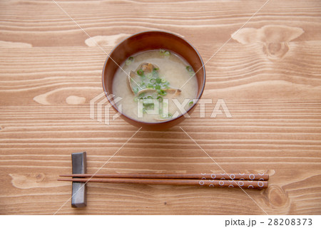 あさりの味噌汁 28208373