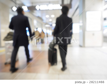 ビジネスマン・冬・ボケ表現 28211466