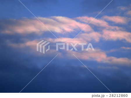 空 28212860