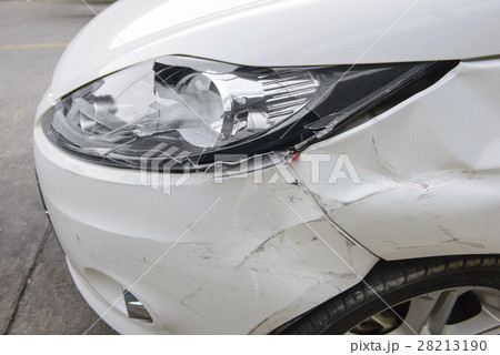 Accident scene damage to the front of the vehicle 28213190