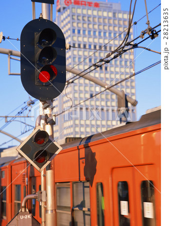 電車と信号機 電車と信号機 28213635