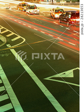 夜の道路 28213653