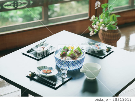 食卓 28215615
