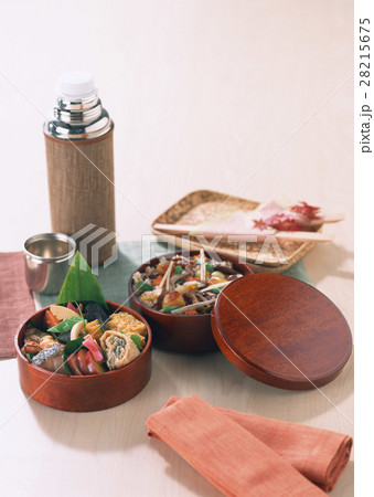 行楽弁当 28215675