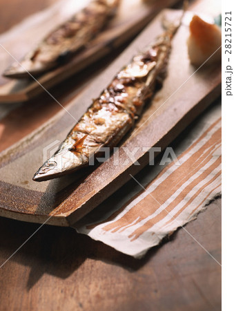 サンマの塩焼き 28215721