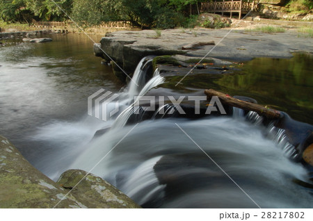涌き水 滝 瀧 28217802