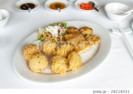 Mix Dim Sum Fried 28218331