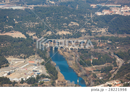 The bridges over the river 28221998