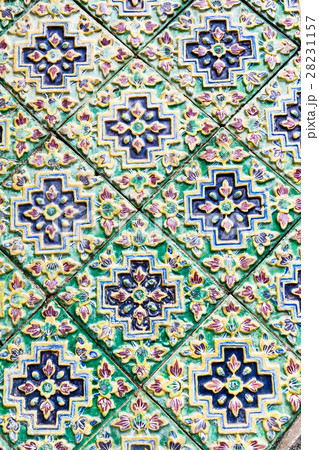 Flower tiles background texture 28231157