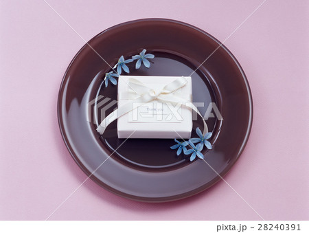 プレゼント 28240391