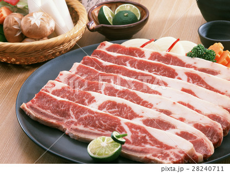 牛カルビ 28240711