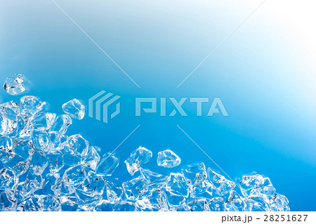 氷 氷 28251627