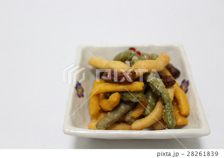 カラフルな野菜かりんとう 28261839