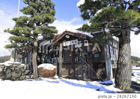 冬の美作滝尾駅（因美線） 28267130