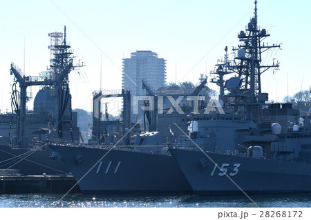 護衛艦おおなみと護衛艦ゆうぎり 護衛艦おおなみと護衛艦ゆうぎり 28268172