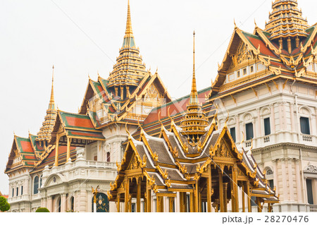 The palace is located at Wat Phra Kaew 28270476