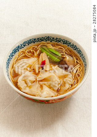 ワンタン麺 28275084