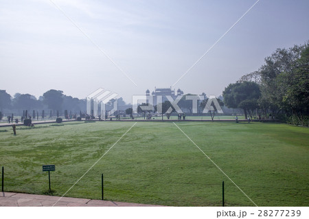 タージマハル 28277239