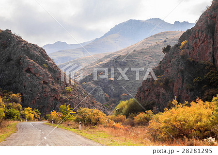 Armenian road view in autumn Armenian road view in autumn 28281295