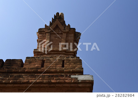 バガンの仏塔 28282984