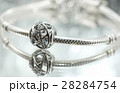 Round silver jewelery bracelet 28284754