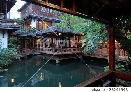 無為草堂・茶芸館　台中 28291948