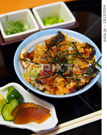 名古屋名物 「ひつまぶし」 名古屋名物 「ひつまぶし」 28293004