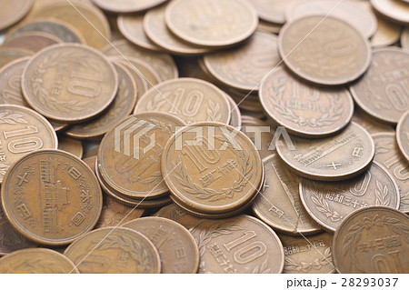ギザ10（日本の硬貨、10円玉） 28293037