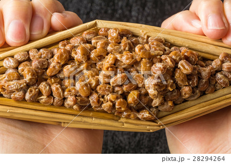 わら入りの納豆(natto) 28294264
