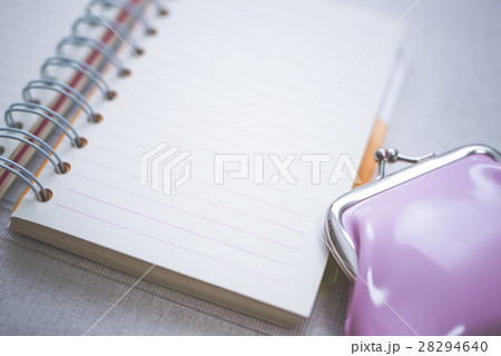 ノートと財布 ノートと財布 28294640