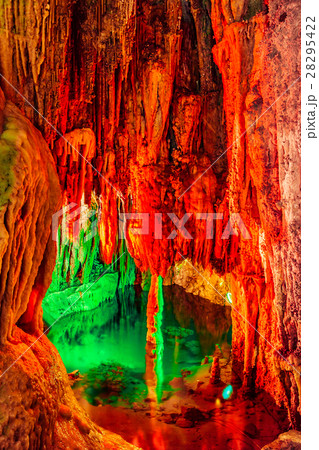 Furong Cave at Wulong country, China Furong Cave at Wulong country, China 28295422