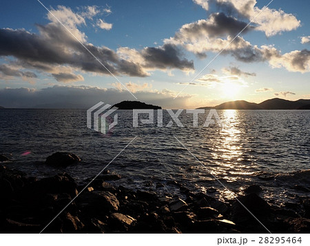 夕暮れの風景　相生湾から見た夕暮れ　夕暮れ　風景 28295464