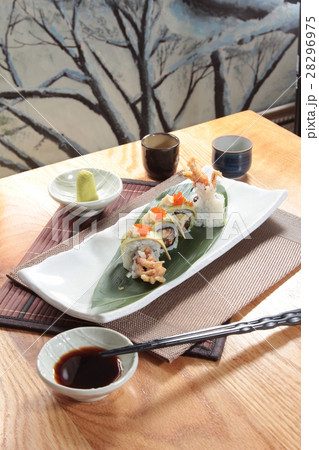 deep fried crab sushi roll deep fried crab sushi roll 28296975