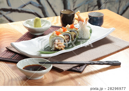 deep fried crab sushi roll deep fried crab sushi roll 28296977