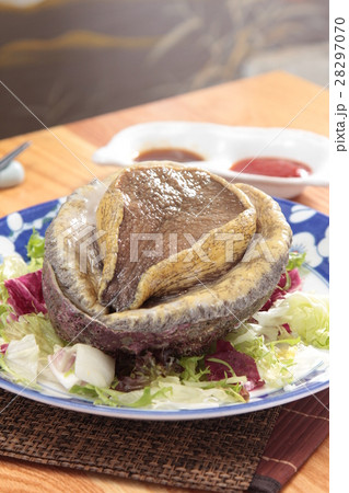 raw abalone 28297070