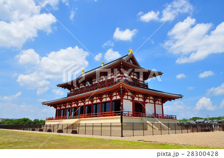 平城京跡の大極殿（世界遺産）：奈良 28300428